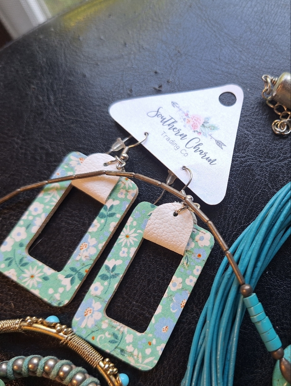 Turquoise & Silver BLUE Fashion Jewelry Ensemble Necklaces EARRINGS BRACELETS - Picture 4 of 7
